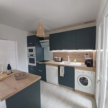 8 Pers, 4 Ch, Jardin, Clim 200m De La Saint-Pierre-la-Mer (Aude)