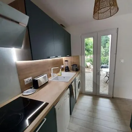 8 Pers, 4 Ch, Jardin, Clim 200m De La Holiday home *